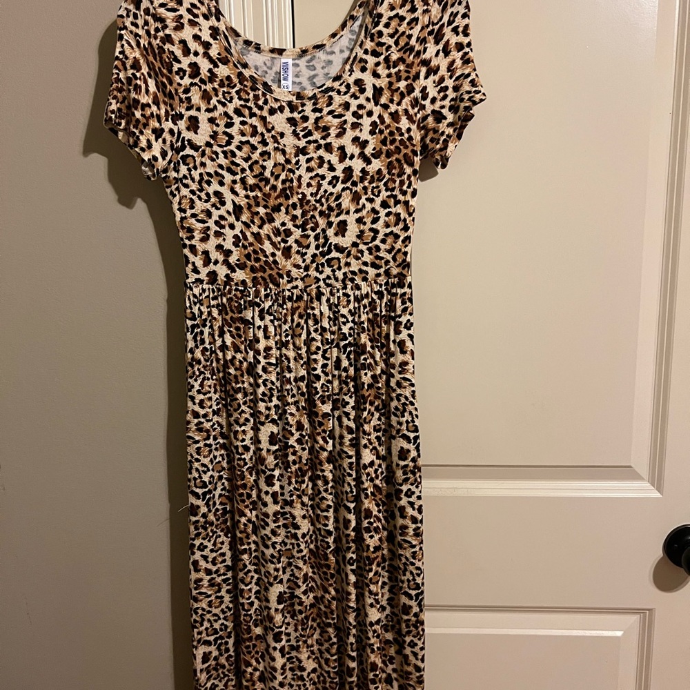 Super cute dress. Super comfortable also
